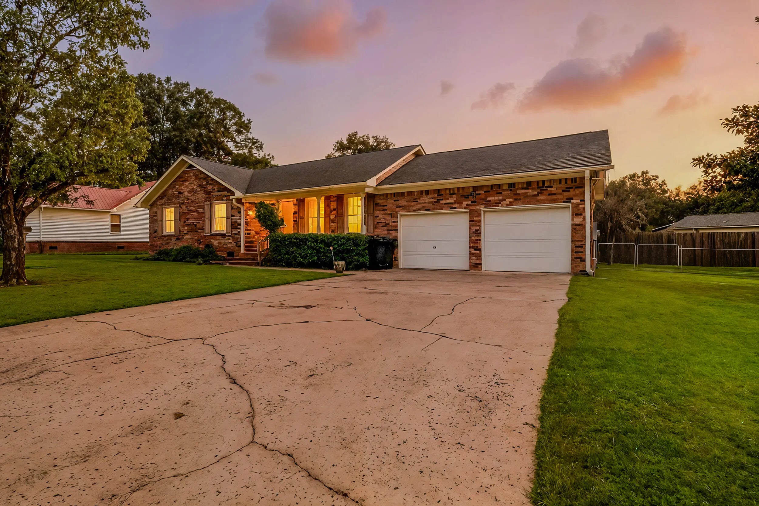 Photo of Listing #25022318