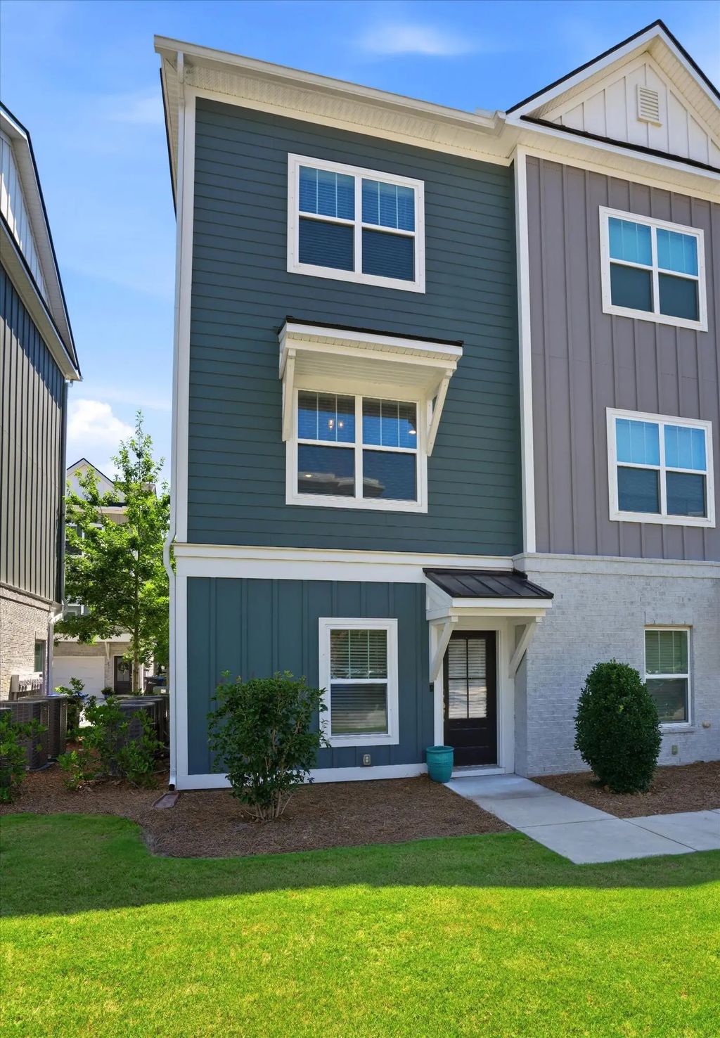 1256 Allusion Lane, Mount Pleasant
