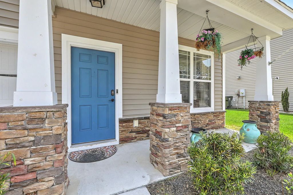 256 Oglethorpe Circle, Moncks Corner