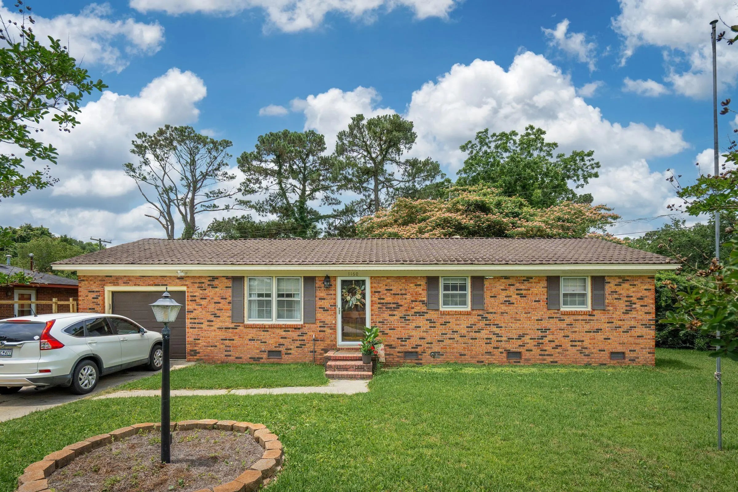 Photo of Listing #25014529