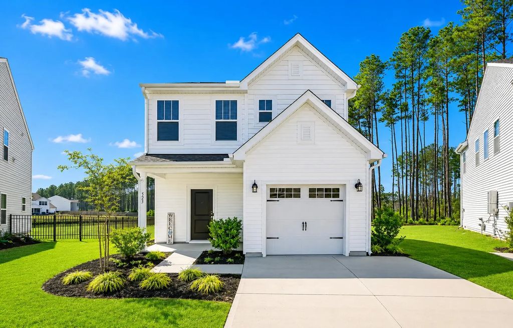 523 Purple Finch Road, Summerville