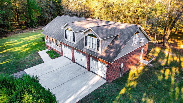 Photo of 240 Groomsville Road, Moncks Corner SC