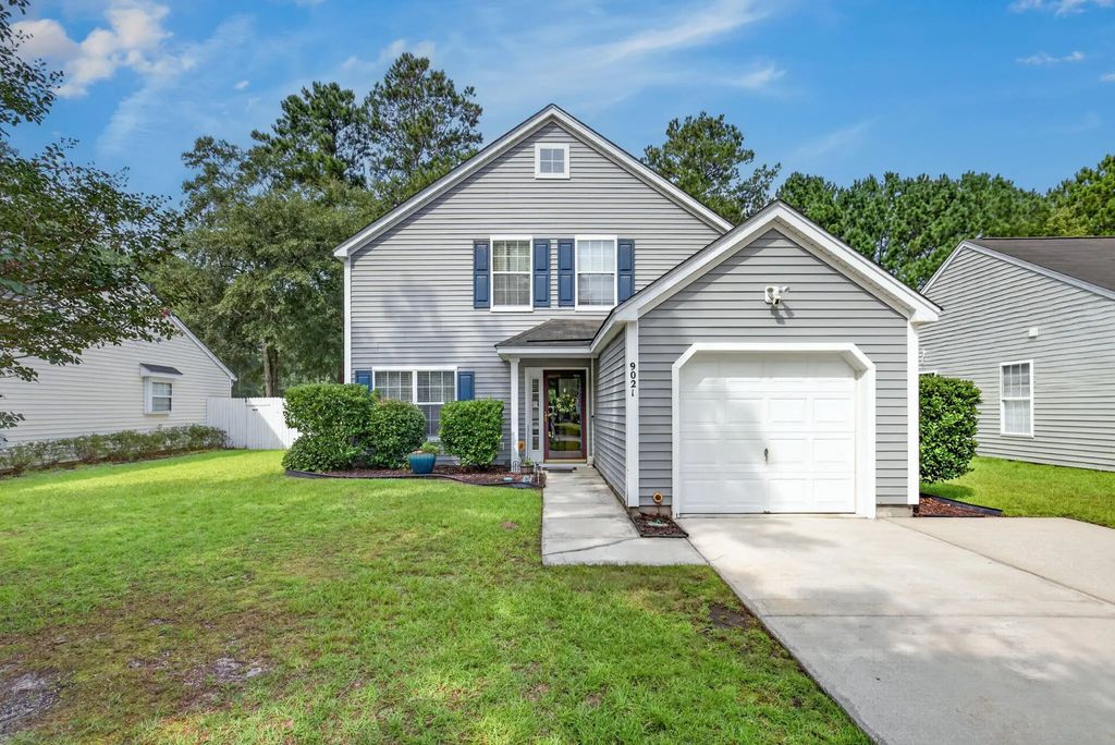 9021 Greenbriar Drive, Summerville