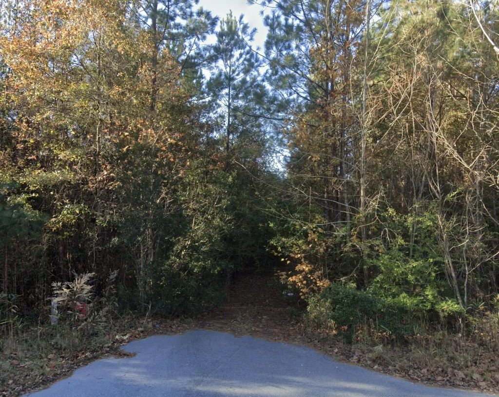 Oliver Street, Hampton