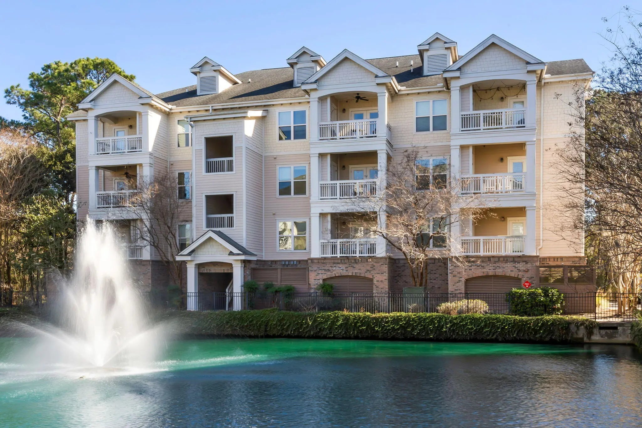 Photo of Listing #26001554