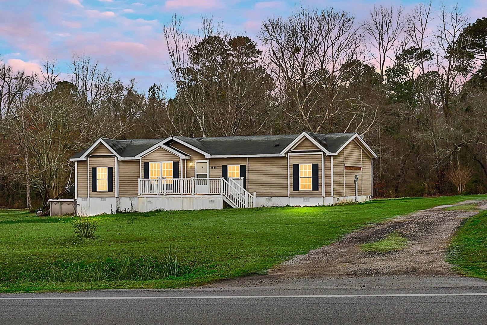 Photo of Listing #25006131