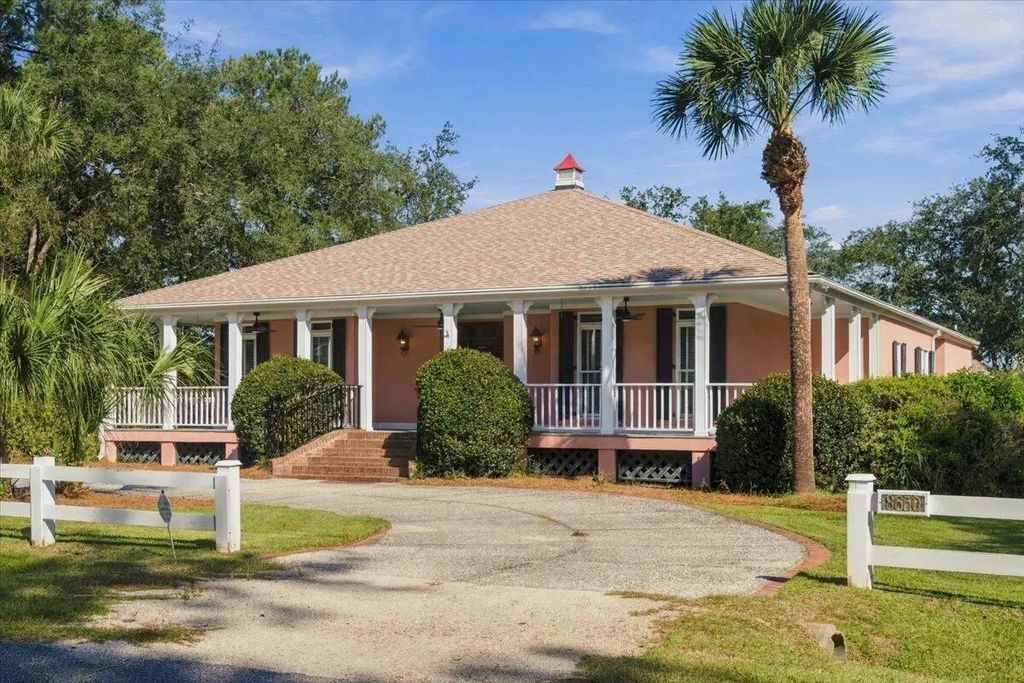 8630 Middleton Point Lane, Edisto Island