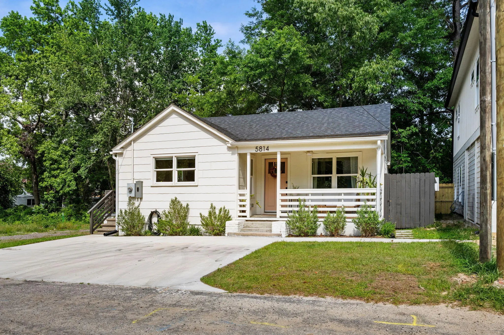 Photo of Listing #25013411