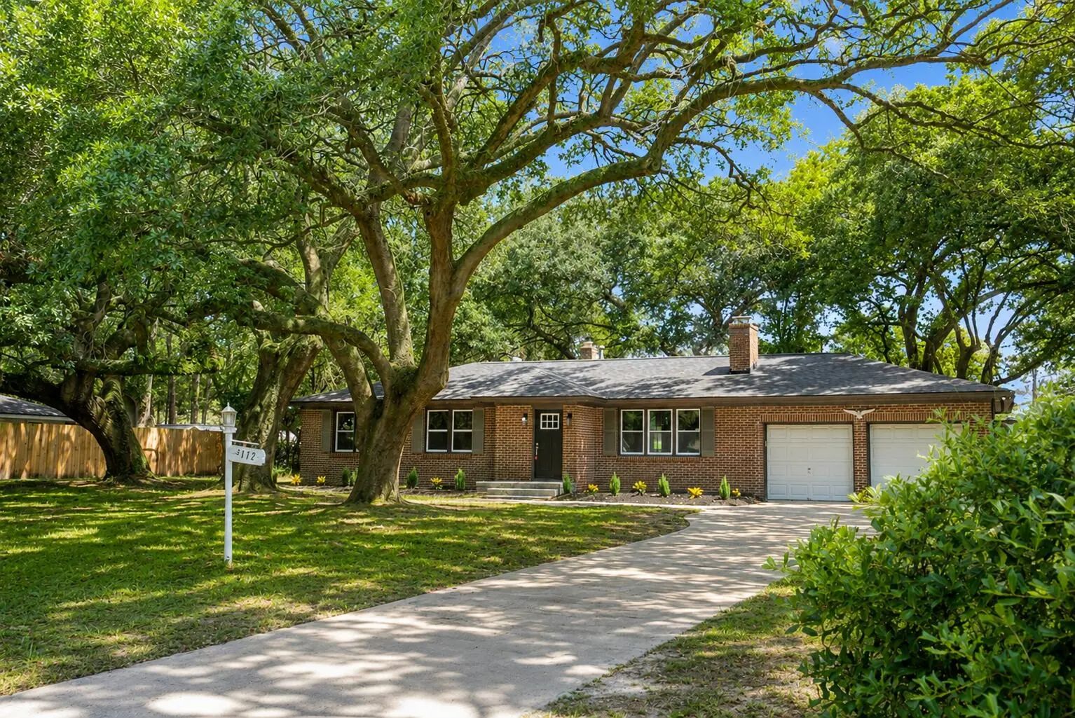 Photo of Listing #26023702