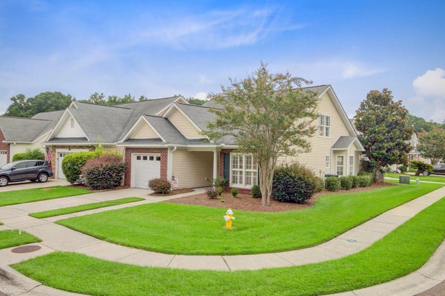 Photo of 128 Garden Grove Drive, Summerville SC