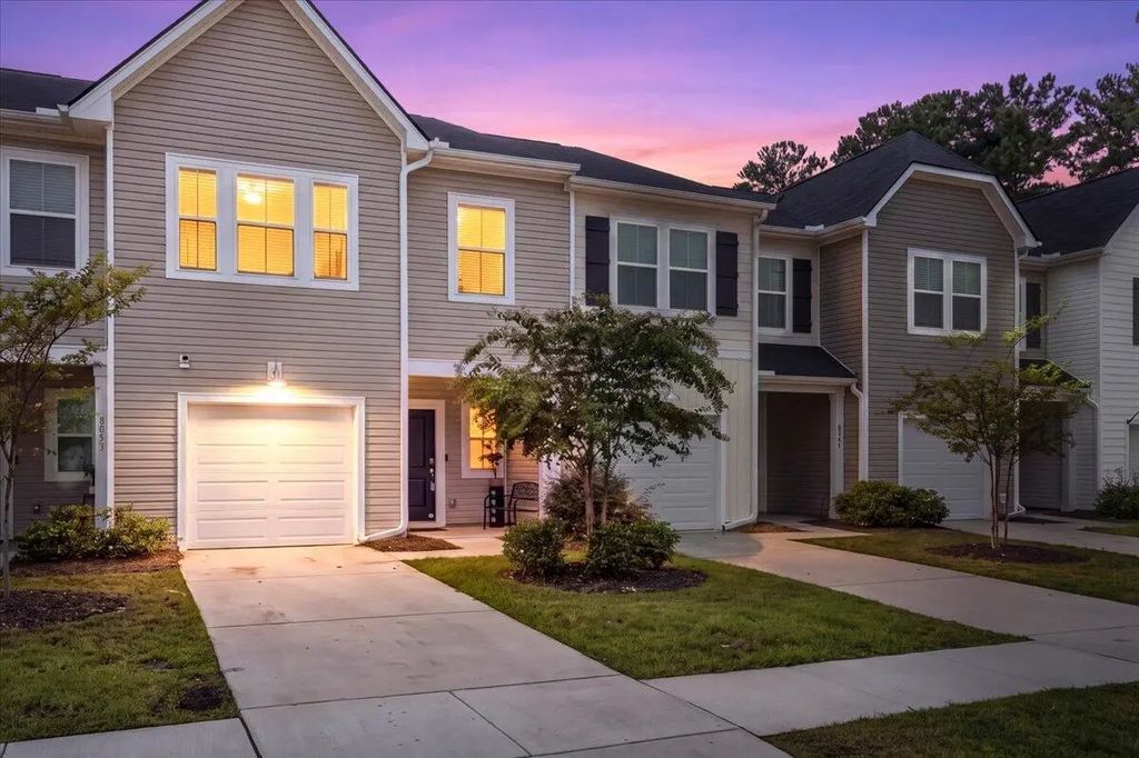 8051 Reagan Way, North Charleston