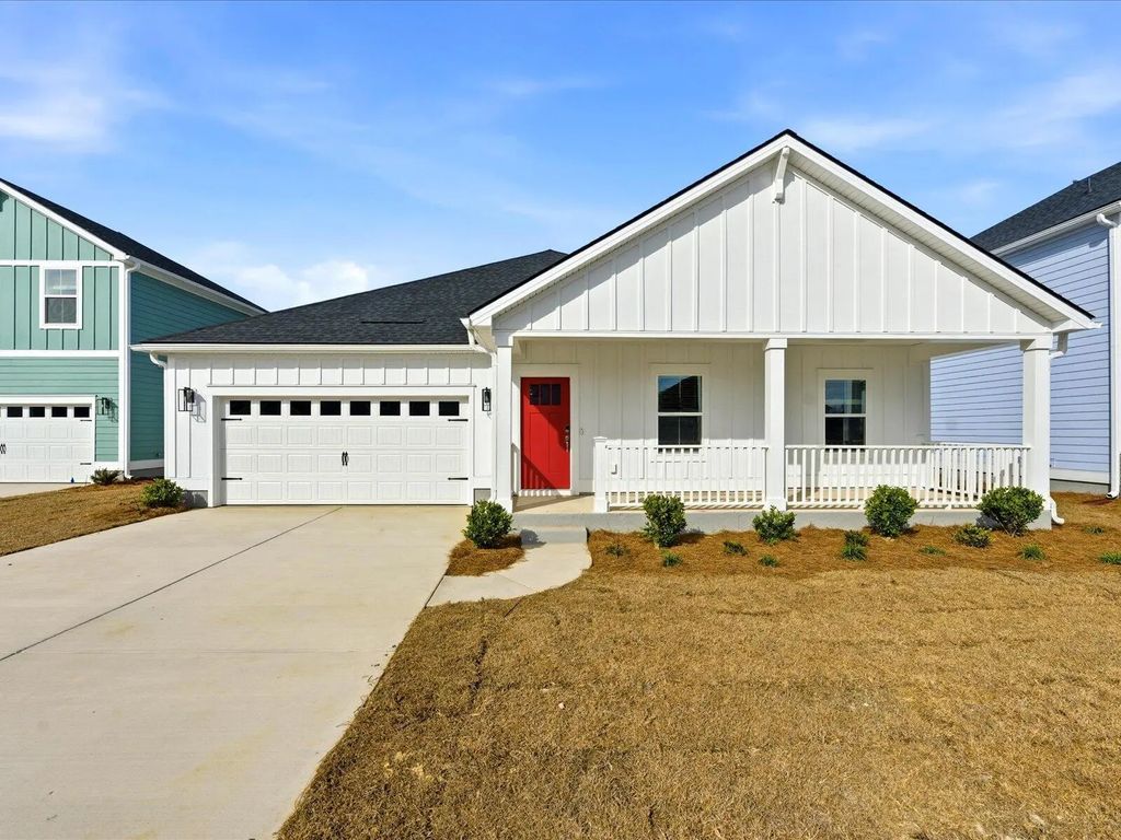 379 Calm Water Way, Summerville