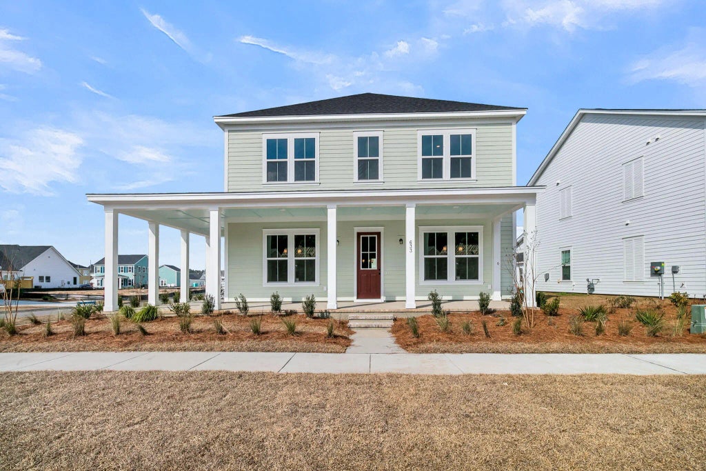 633 June Berry Drive, Summerville