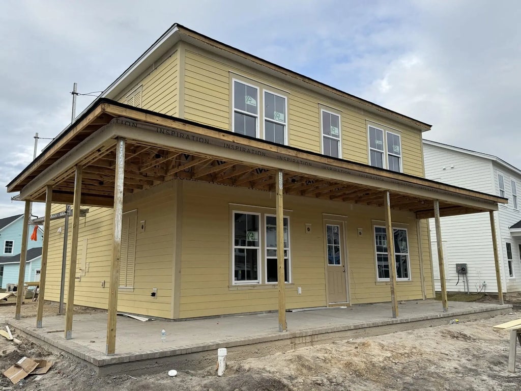 633 June Berry Drive, Summerville