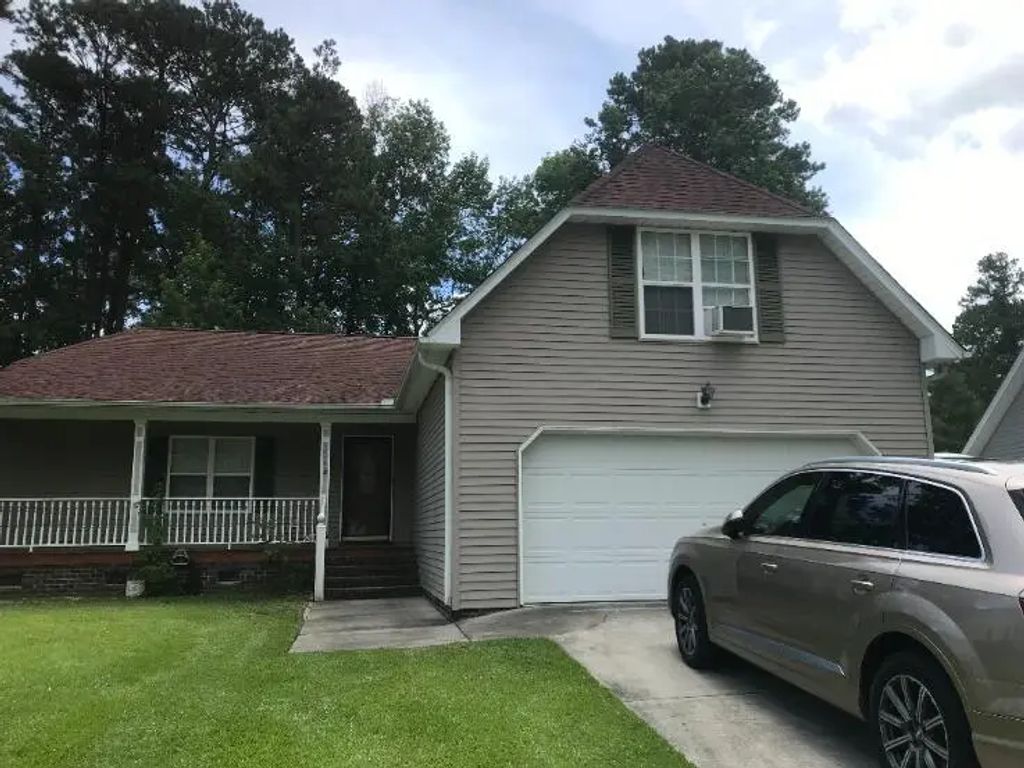 204 Thames Avenue, Summerville