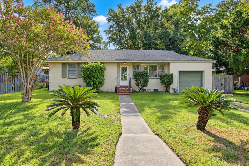 338 Stinson Drive, Charleston