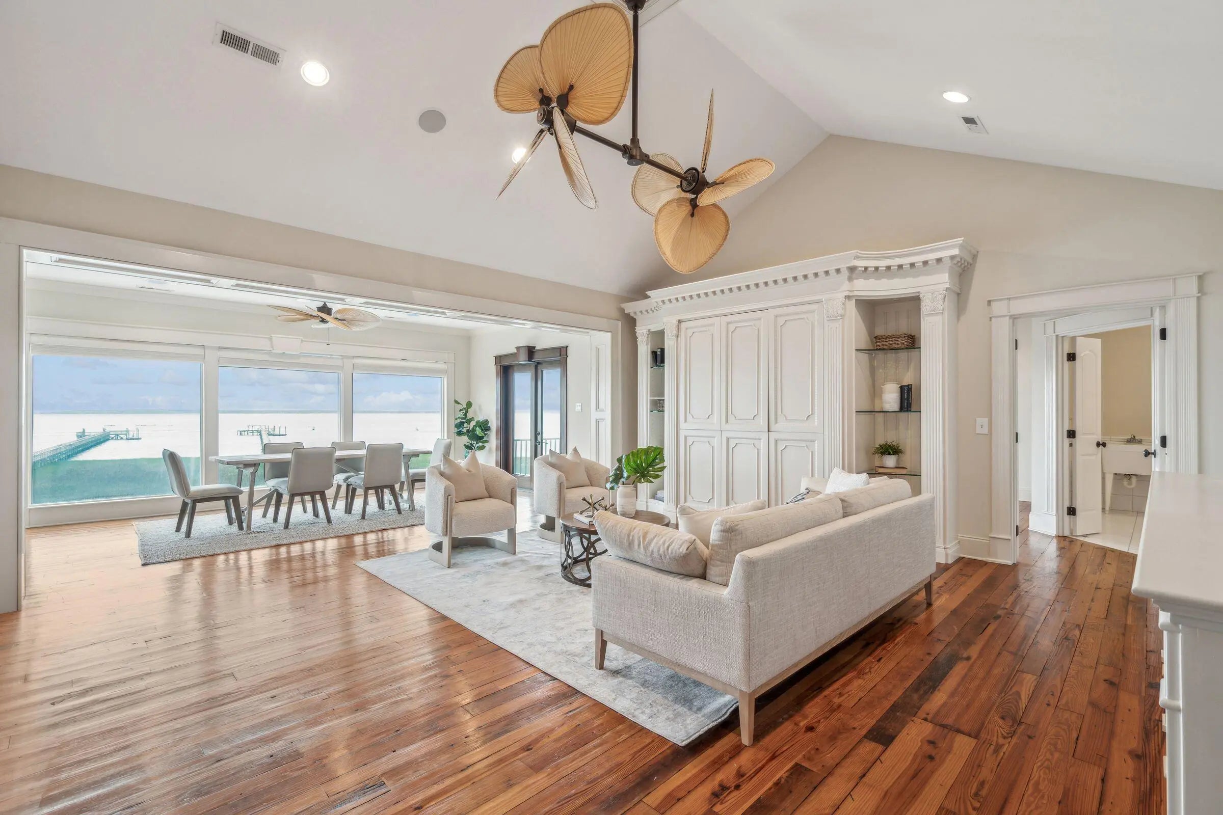 104 Beach Street, Mount Pleasant, SC, 29464