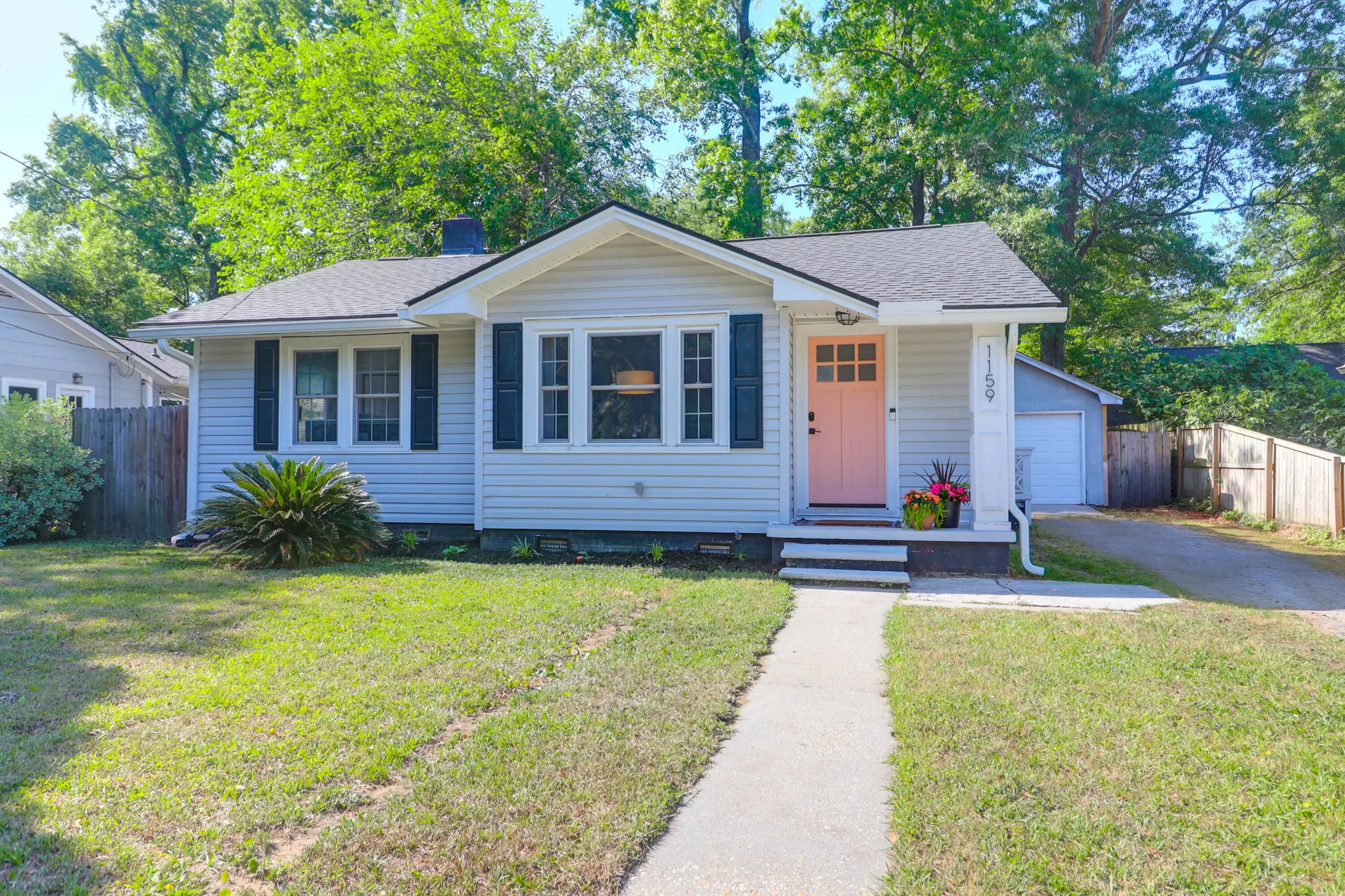 Photo of Listing #25011861