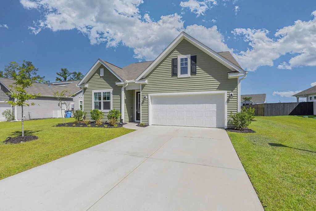 1173 Wading Point Boulevard, Huger