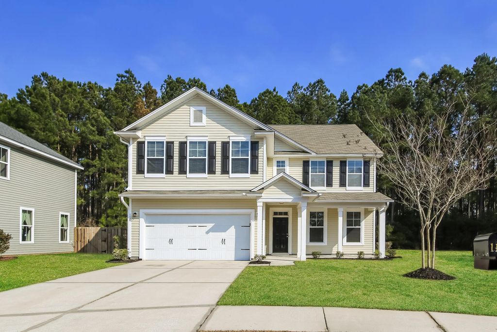 110 Swiftwater Way, Summerville