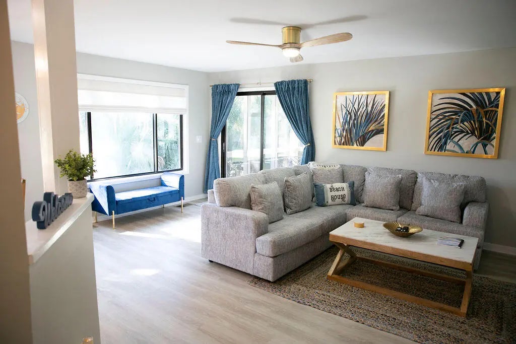 Photo of Listing #25030823