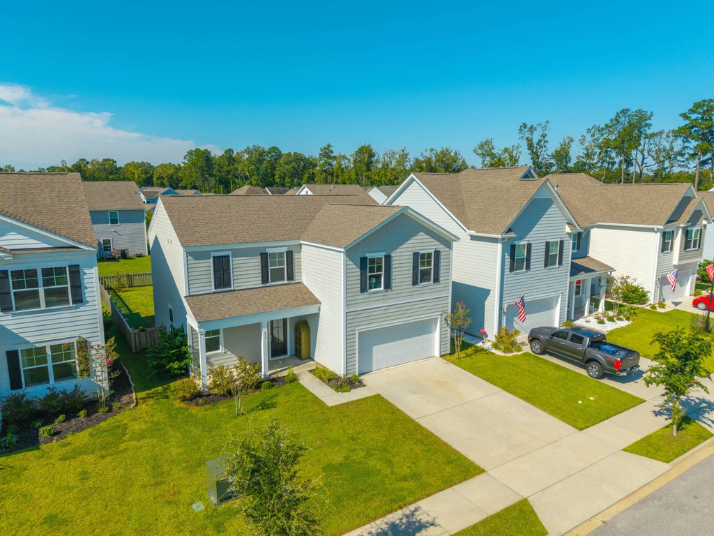 433 Ribbon Road, Summerville