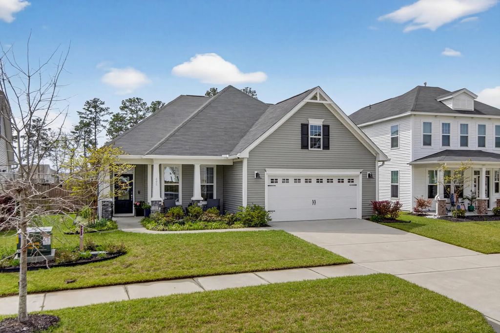 492 Rowley Lane, Summerville