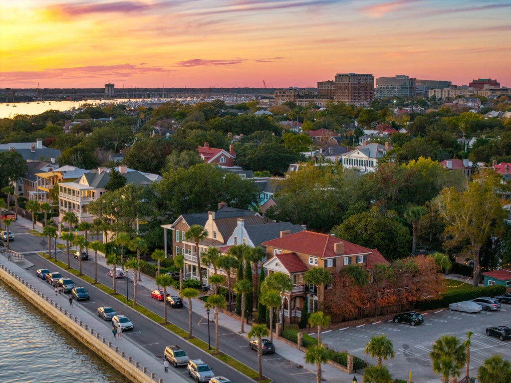 14 1/2 Murray Boulevard, Charleston