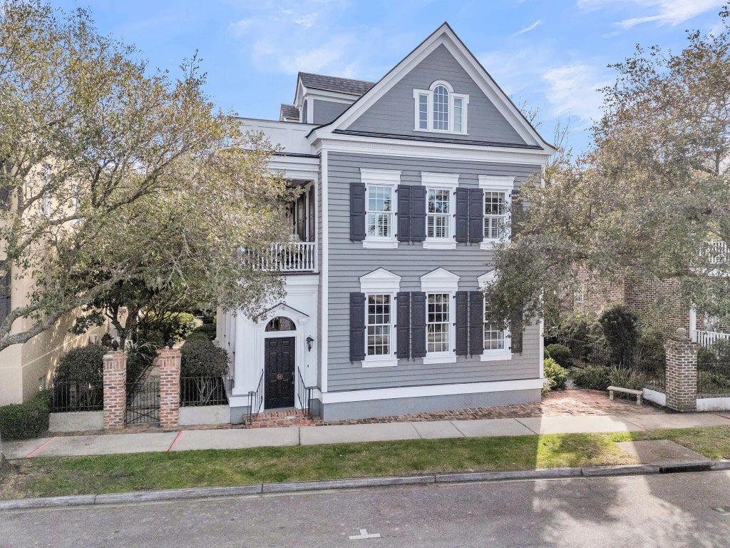 64 Sowell Street, Mount Pleasant