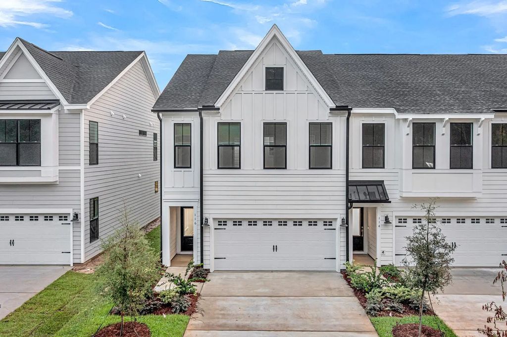 116 Dahlberg Street, Summerville