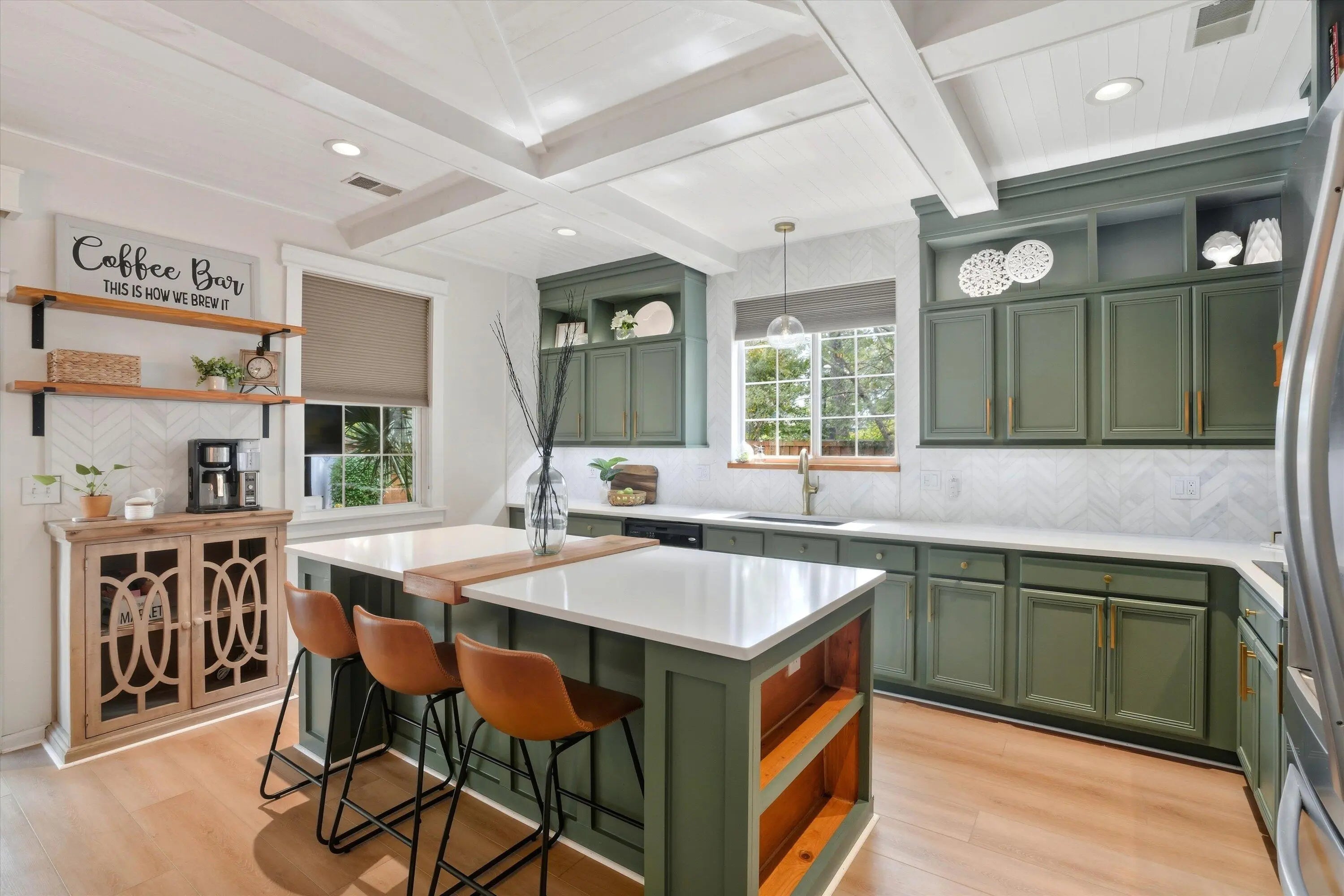 Photo of Listing #25027500