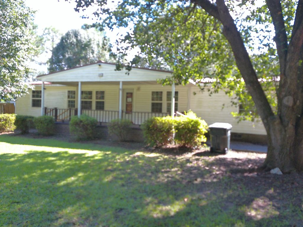 124 Pearle Street, Goose Creek