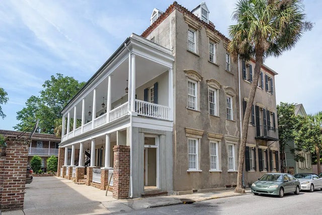 Photo of 46-50 Queen Street, Charleston SC