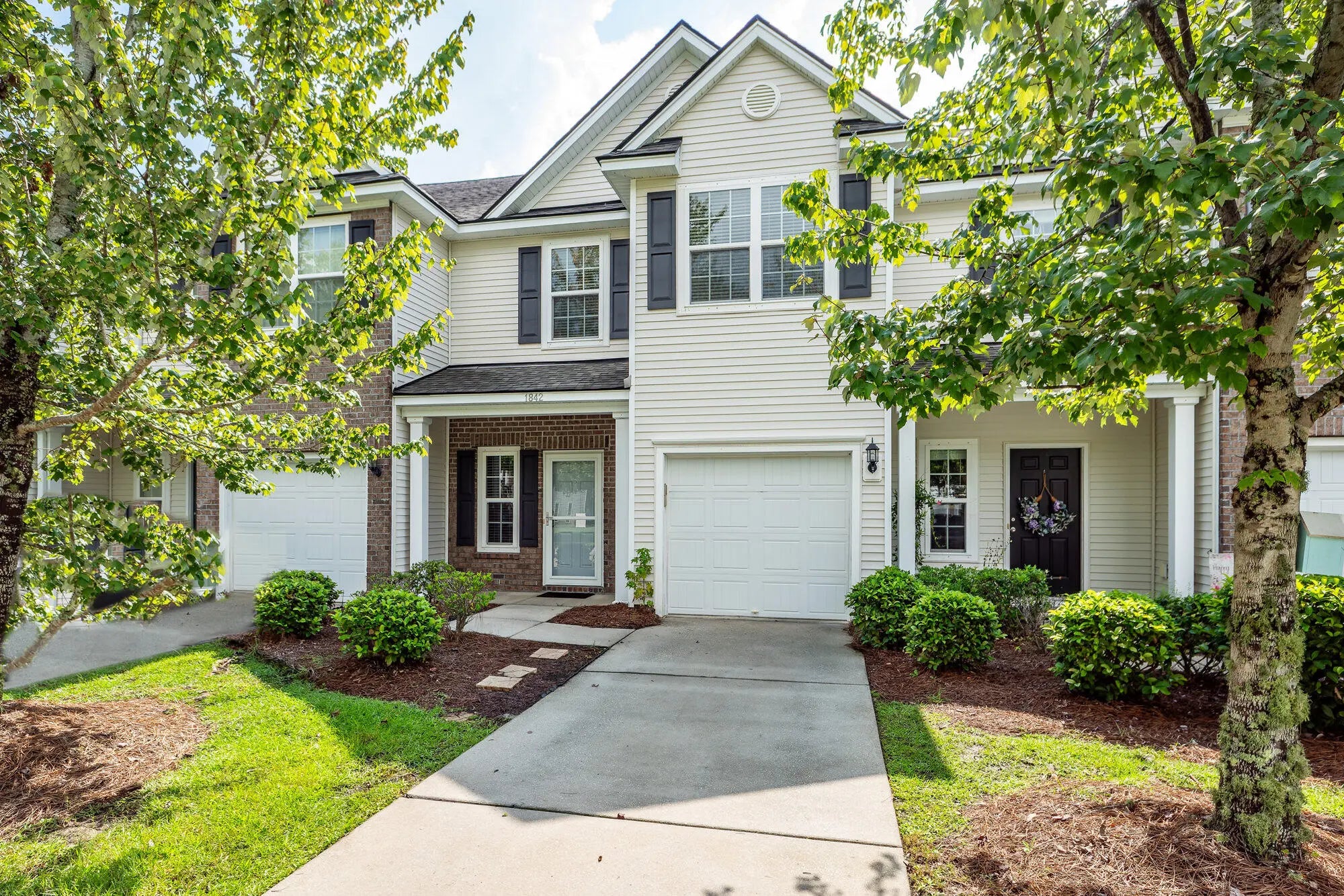 Photo of Listing #25023004