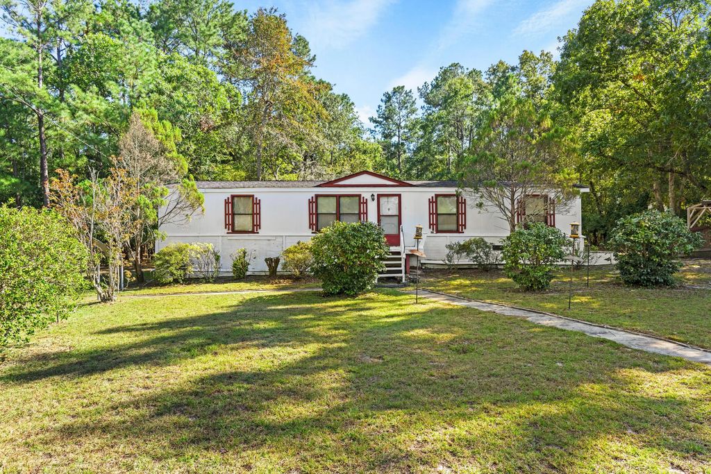 144 Lakeway Drive, Saint Matthews