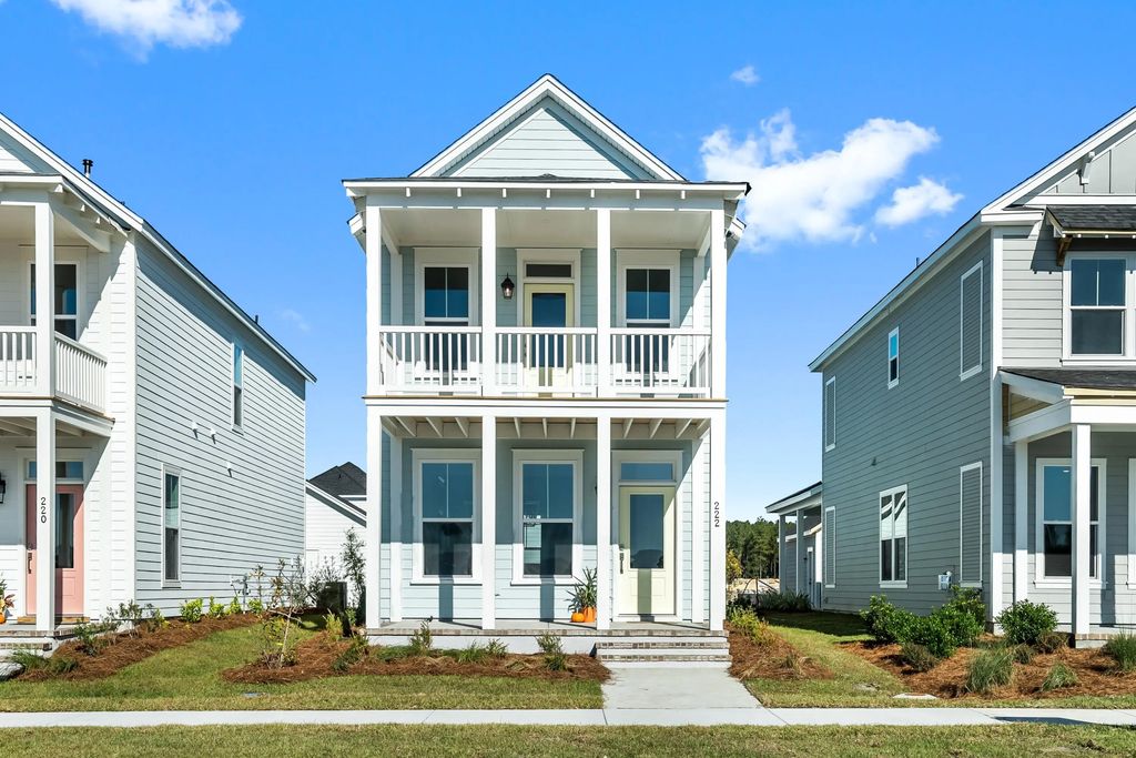 523 Ivy Green Lane, Summerville