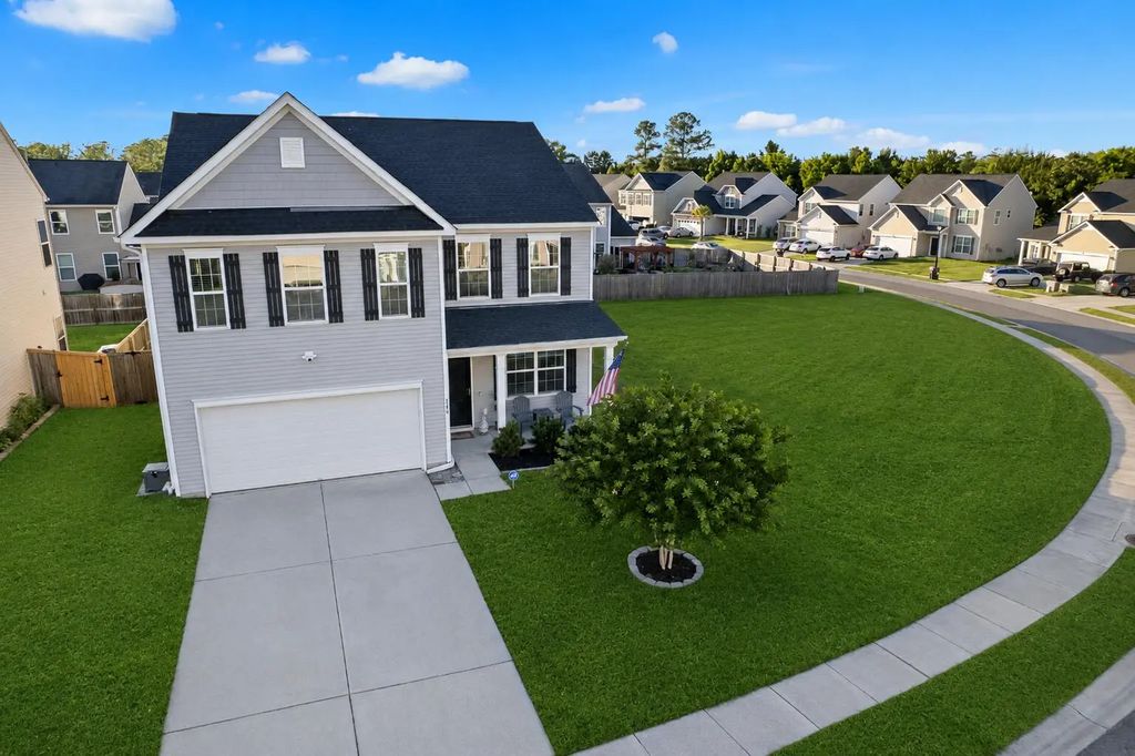 144 Weeping Cypress Drive, Moncks Corner