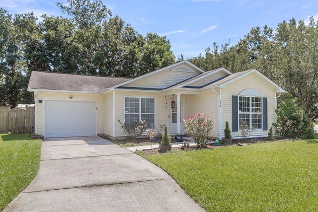 Photo of 300 Burton Court, Goose Creek SC