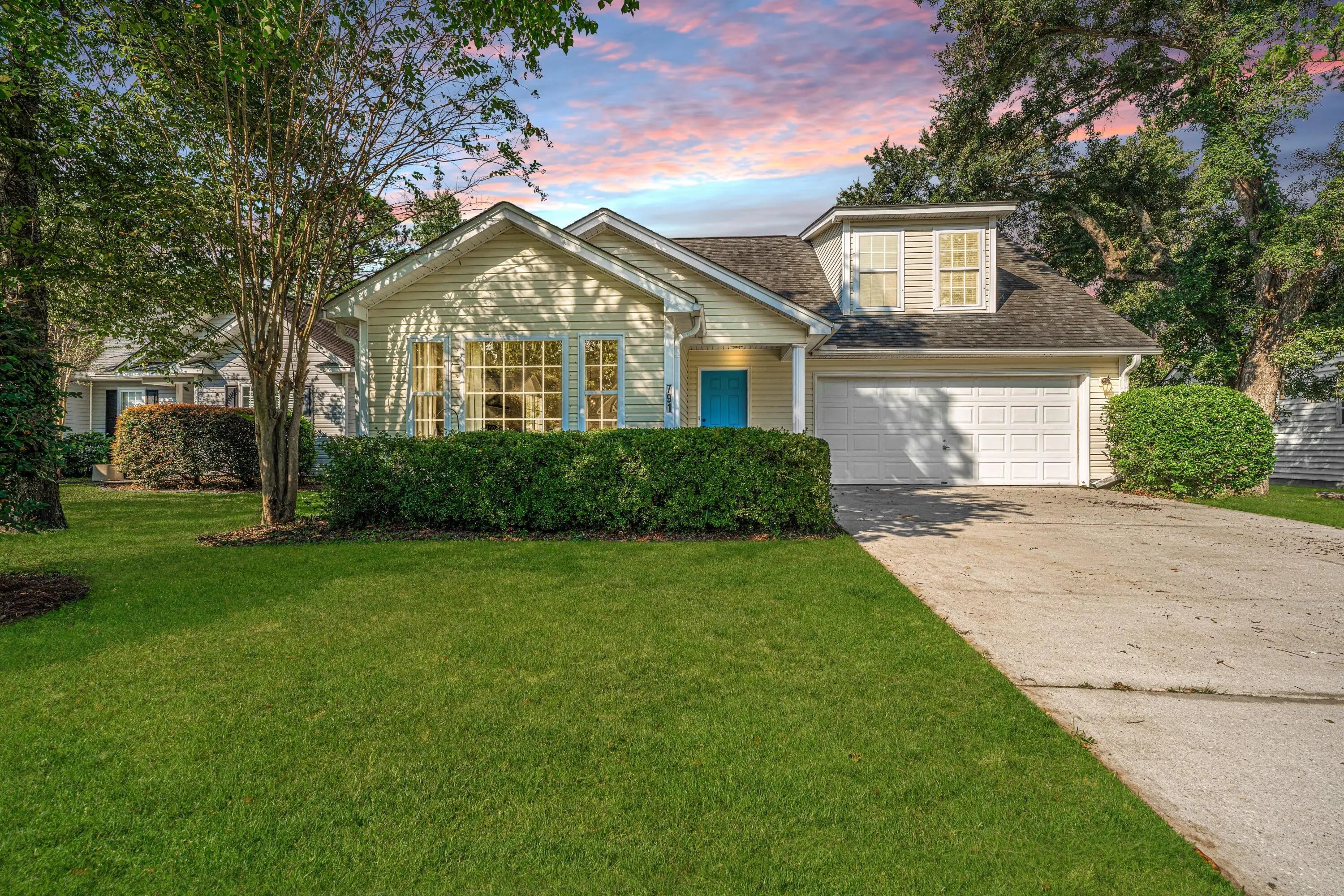 Photo of Listing #24026342