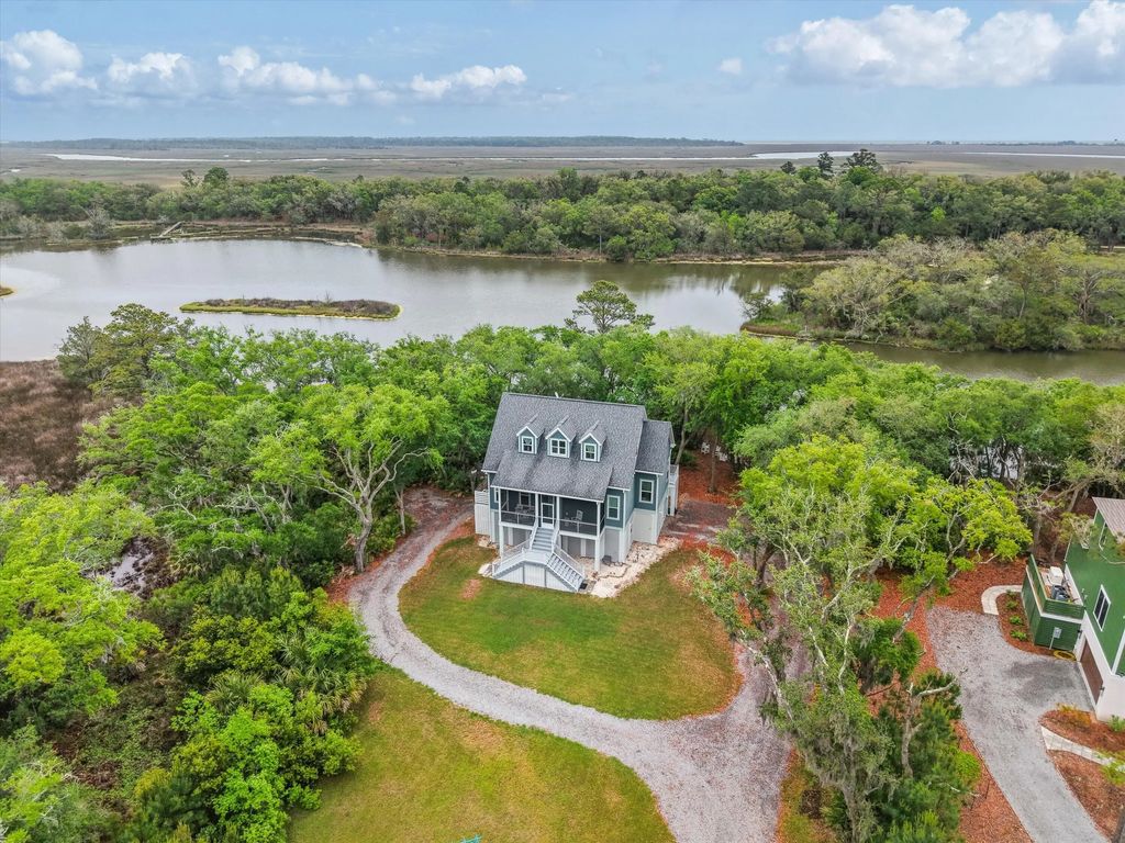 22 E Vista Boulevard, Saint Helena Island