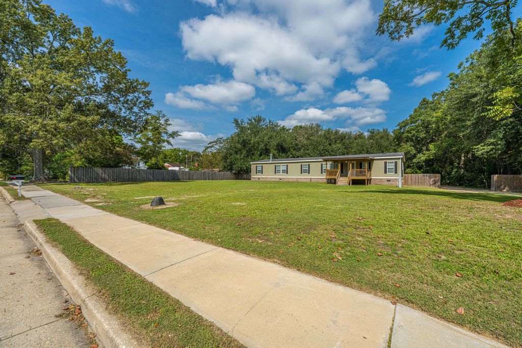 151 Church Road, Saint Stephen