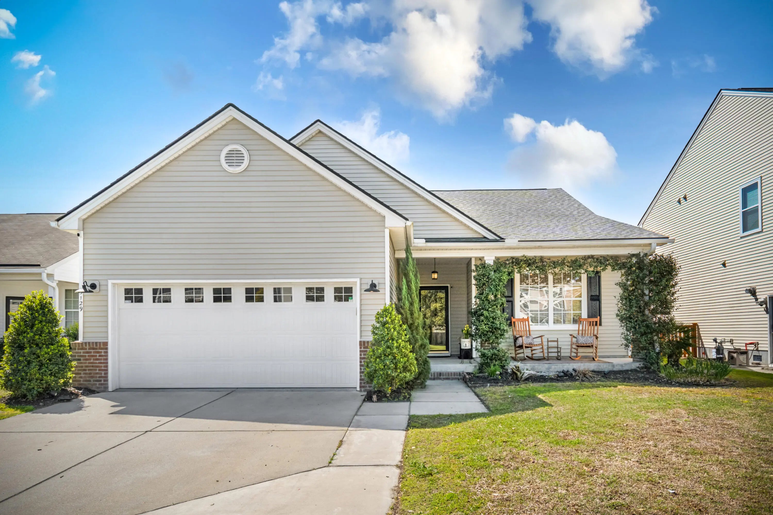 Photo of Listing #25008336