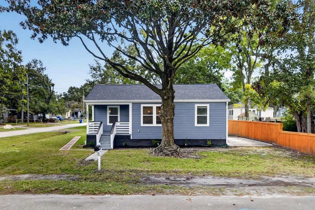 2651 Lawrence Street, North Charleston