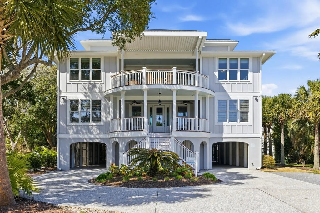 3705 Palm Boulevard, Isle of Palms