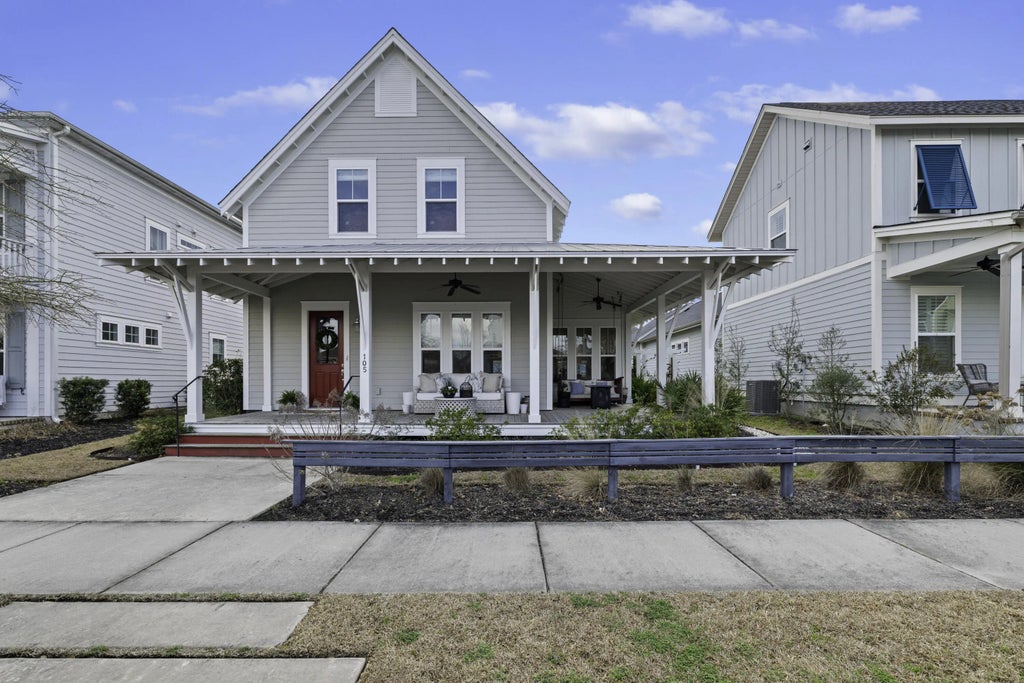 105 Bright Leaf Loop, Summerville