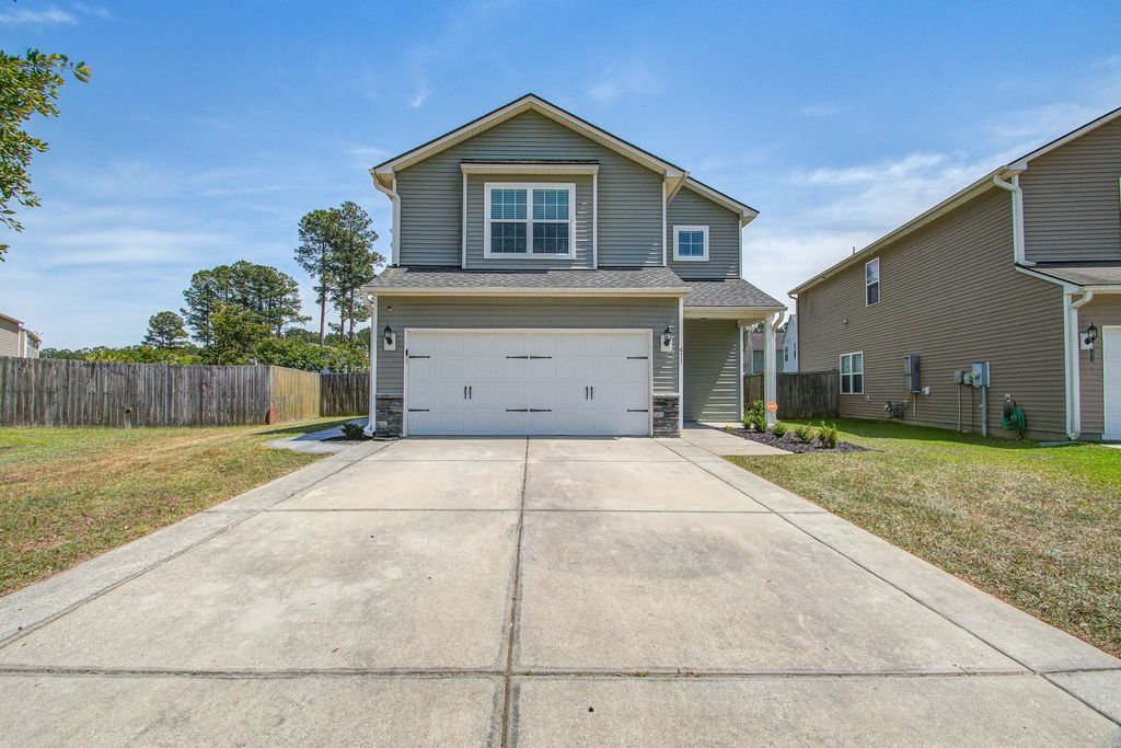 411 Ridgedale Road, Summerville