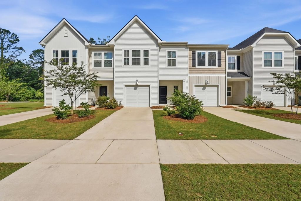 4005 E Associate Drive, North Charleston