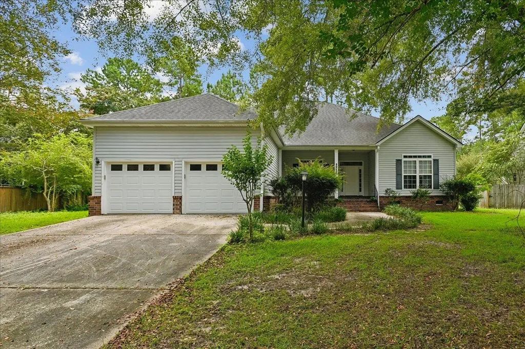 3017 Trotters Club Way, Summerville