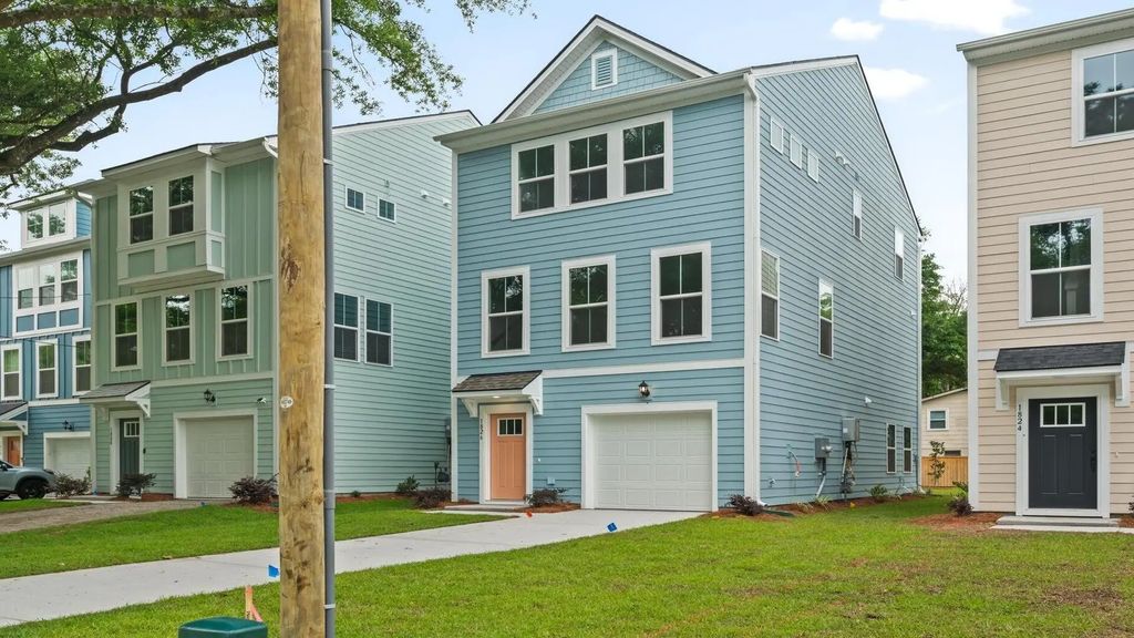 4036 Cornwell Avenue, North Charleston