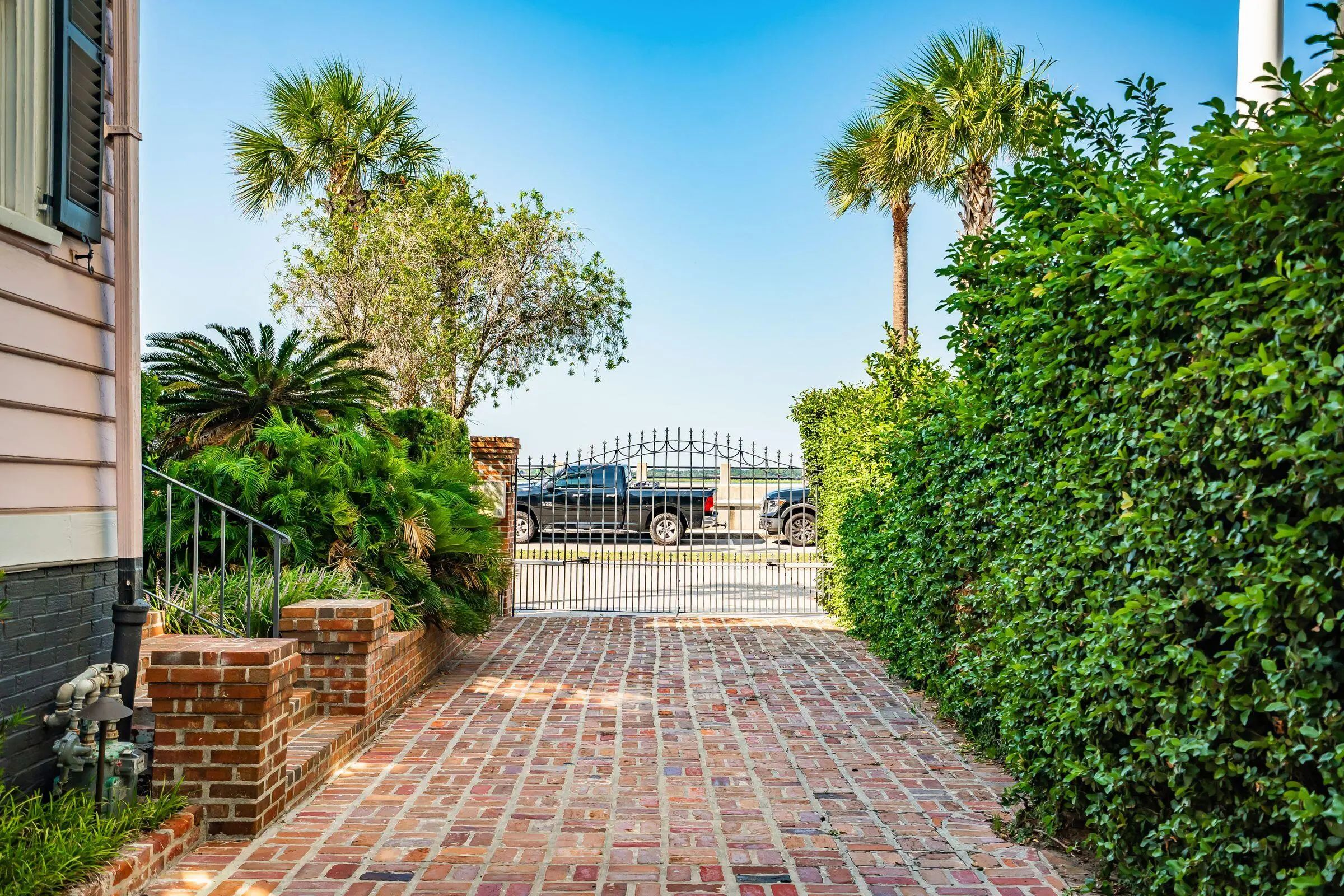 104 Murray Boulevard, Charleston, SC, 29401
